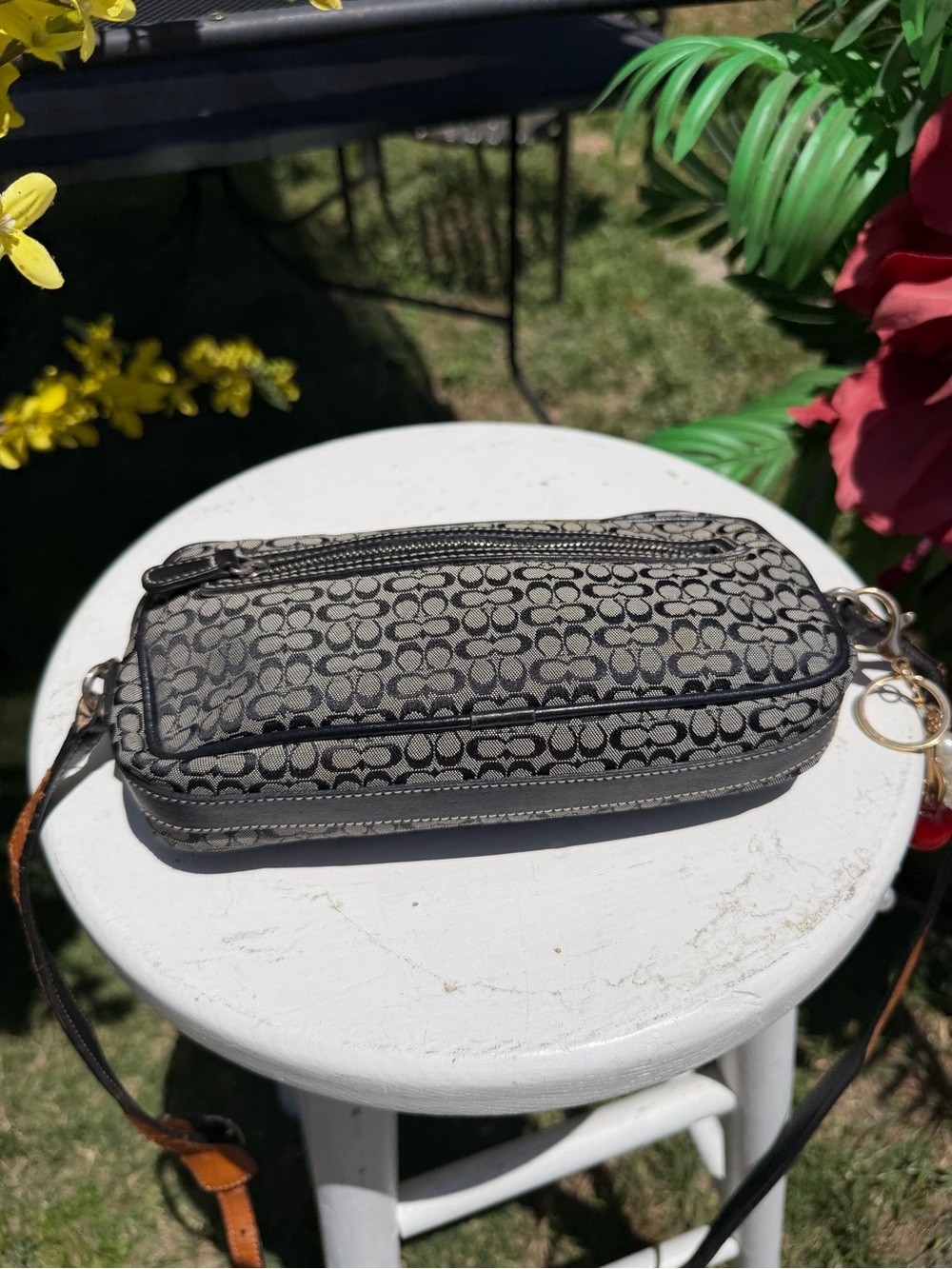 Coach Black/Khaki Signature Canvas Crossbody with Brown Strap - Picture 5 of 7